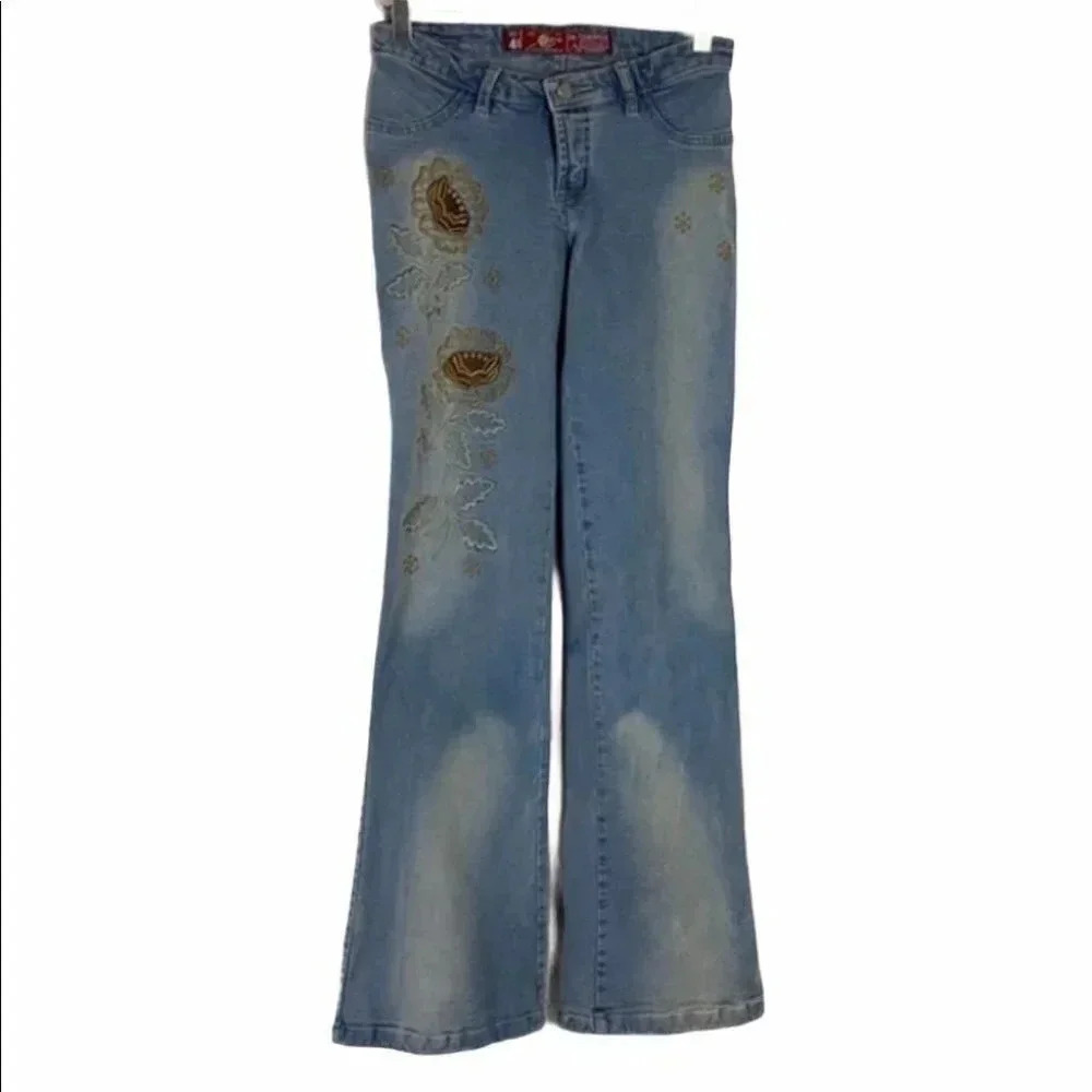 Noon‎ 5/6 distressed embroidered stretch blue jeans